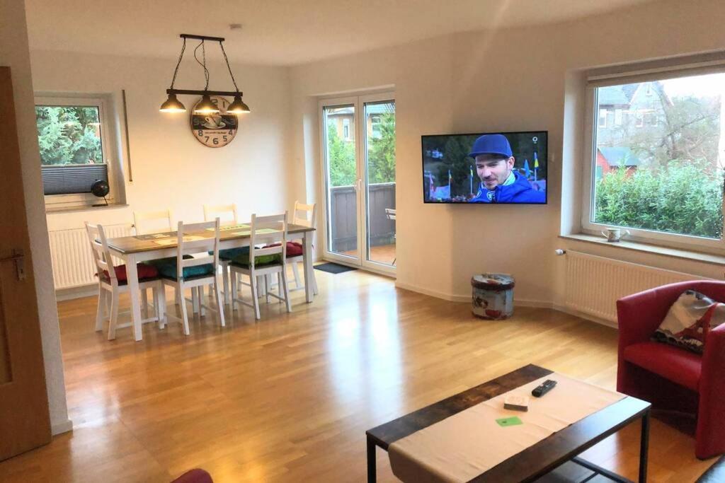Exklusive Ferienwohnung In Einbeck, 3 Schlafzimmer Mit Balkon! Exterior photo